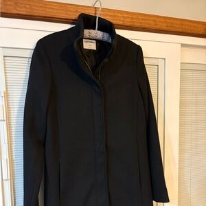 Women’s dress coat.